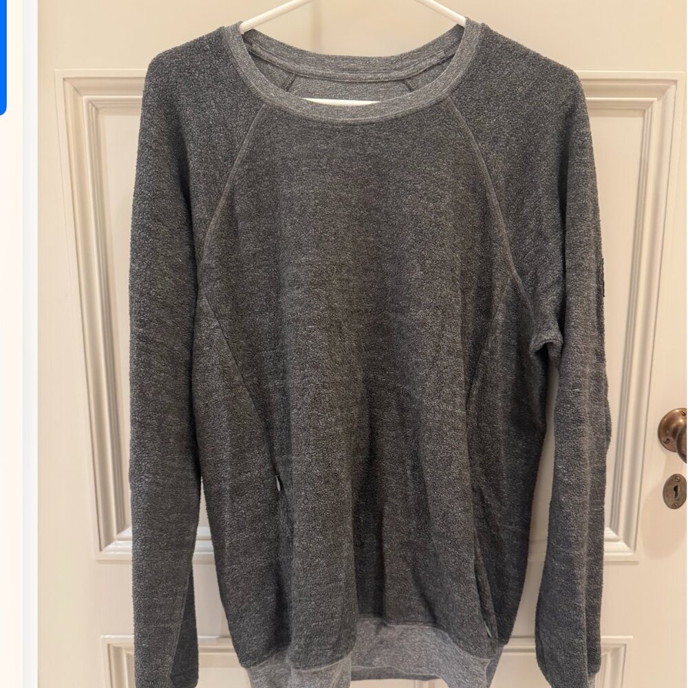 ALO Triumph Restore Crew Neck Sweatshirt grey size large